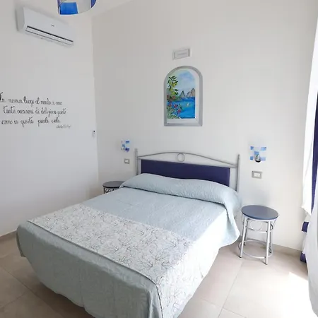 Frühstückspension M'incanto 4*